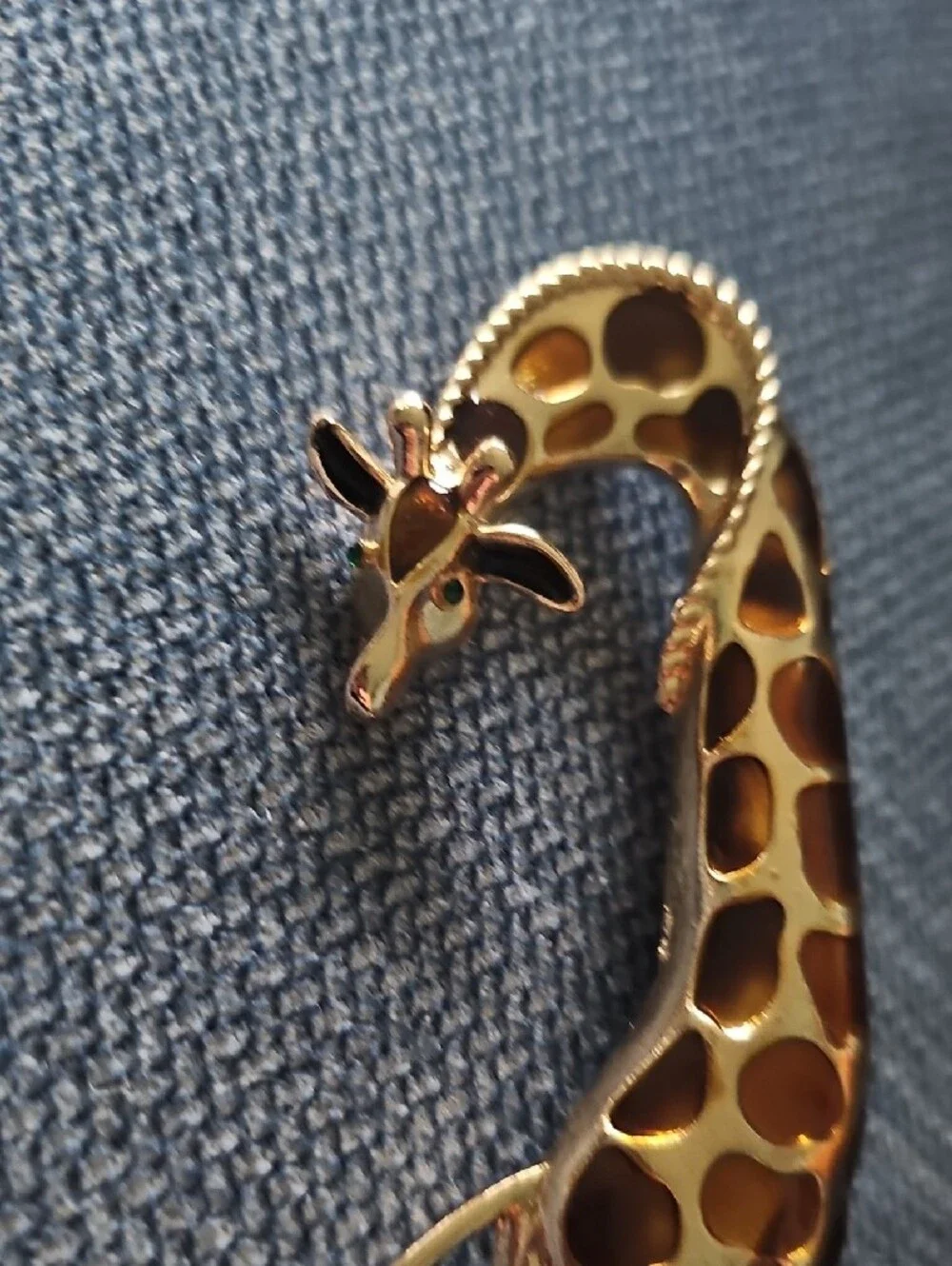 Vintage Gold-Tone Giraffe Brooch Brown Enamel Spots Jewelry Women